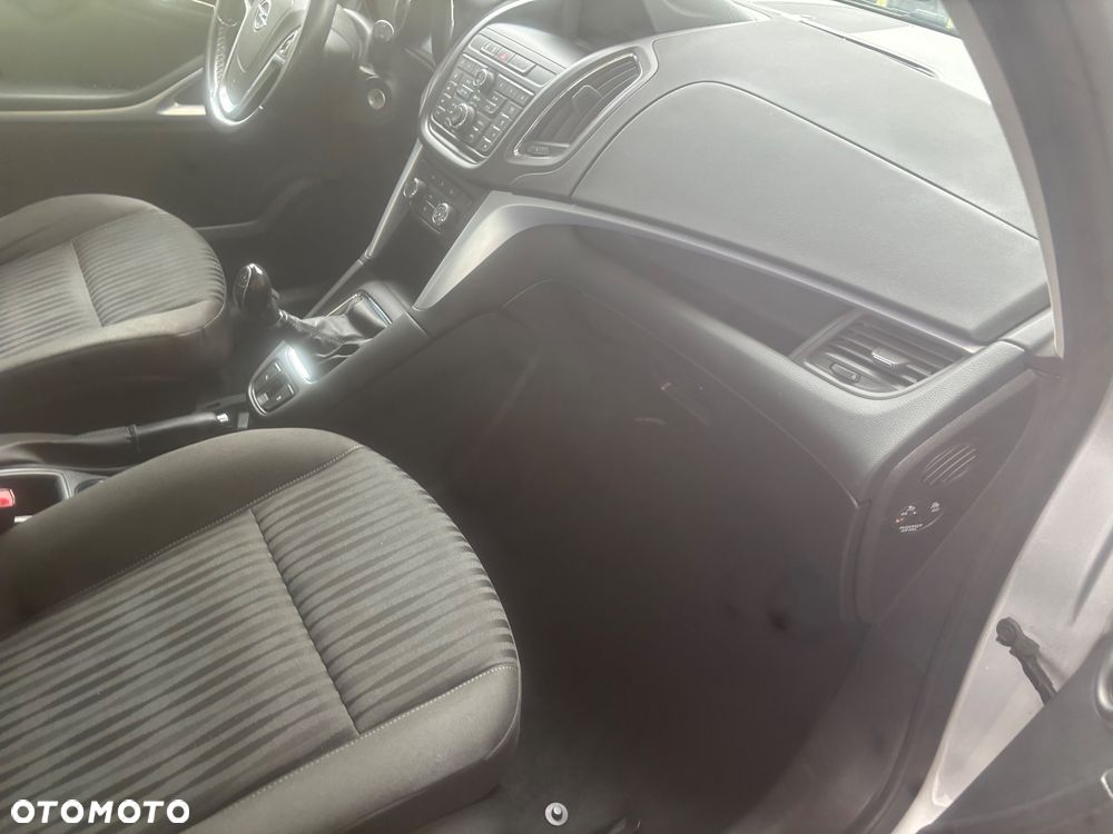 Opel Zafira Tourer 1.4 Turbo Edition - 21