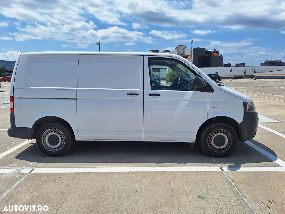 Volkswagen Transporter - 8
