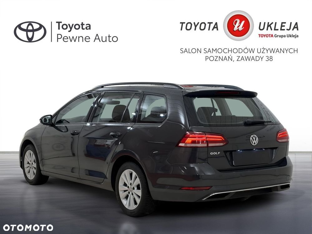 Volkswagen Golf - 9