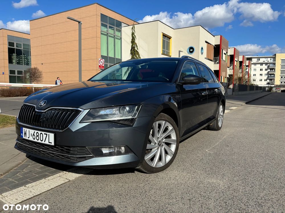 Skoda Superb 2.0 TDI DSG Style - 9