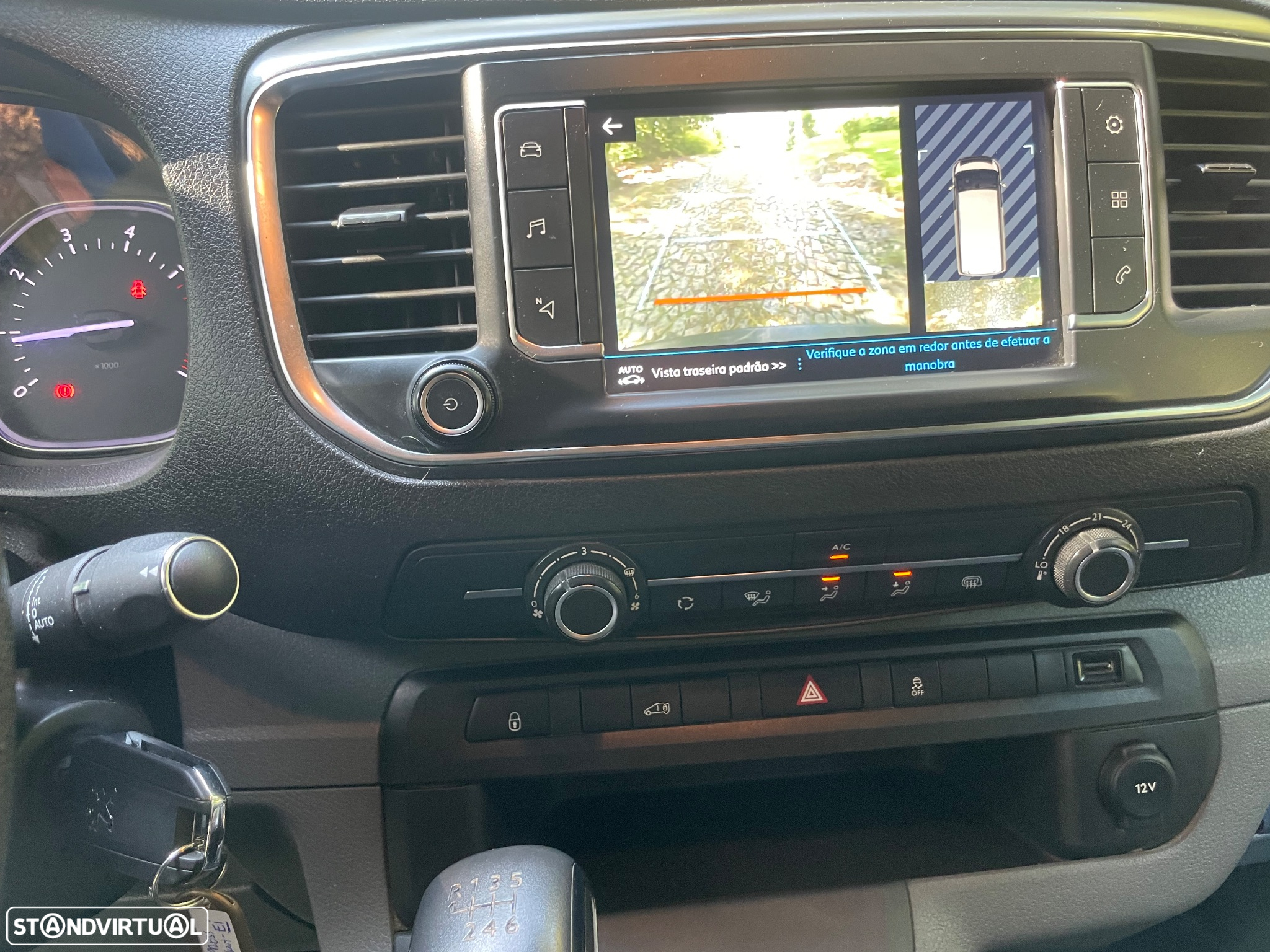 Peugeot Expert 1.6 hdi premium pack - 14