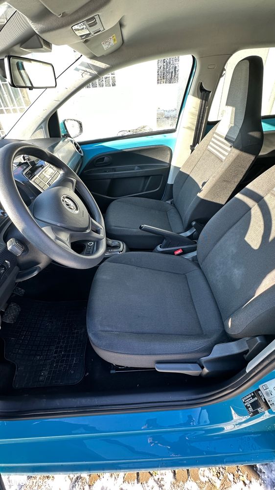 Volkswagen up! - 8