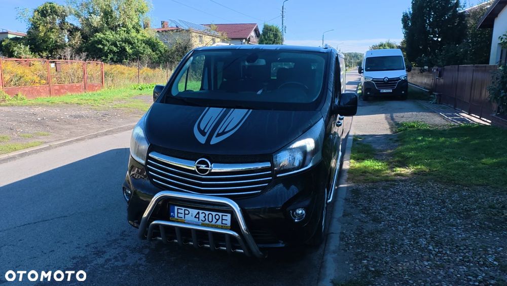 Opel Vivaro L2H1 2.9t Sport - 1