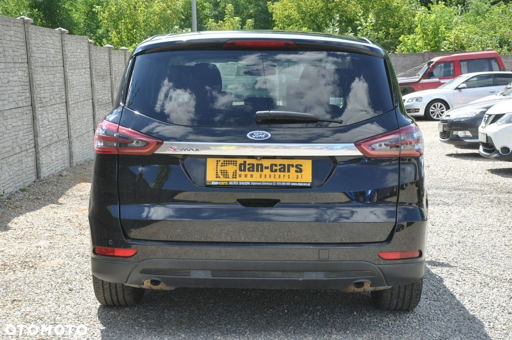 Ford S-Max 2.0 TDCi Titanium - 4