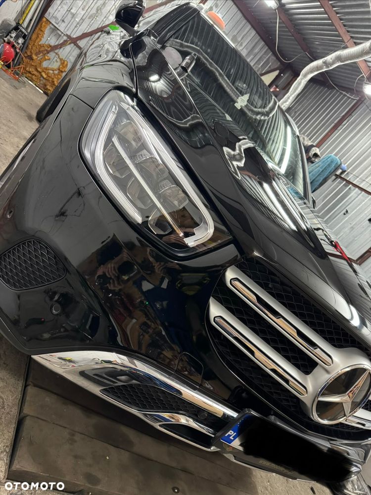 Mercedes-Benz GLC 300 4Matic 9G-TRONIC Exclusive - 35