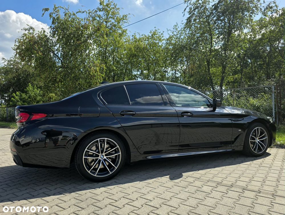 BMW Seria 5 520d M Sport Edition - 18