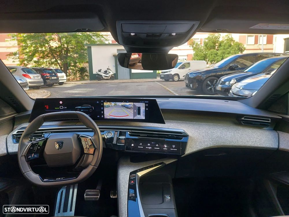 Peugeot E-3008 GT - 10