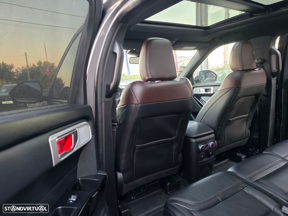 Ford Explorer 3.0 EcoBoost PHEV Platinum - 43