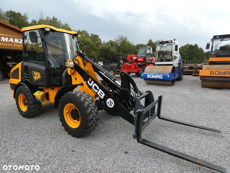 JCB 406 z Niemiec / Tylko 2803mtg / Bez DPF / Ładny Stan / - 4
