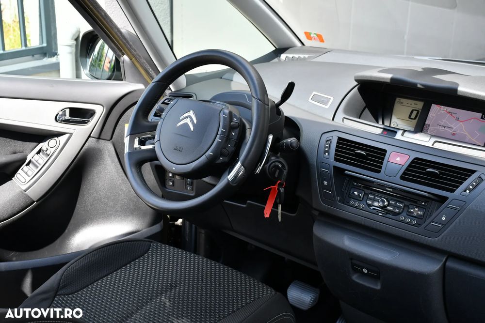 Citroën C4 Grand Picasso 2.0 e-Hdi Aut. Exclusive - 8