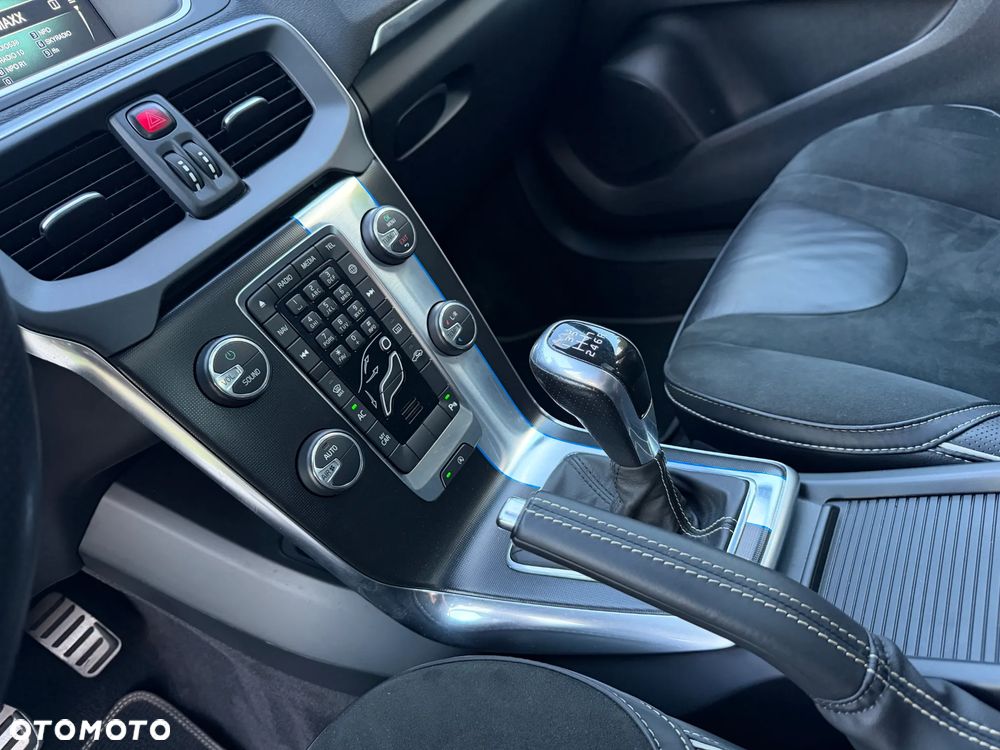 Volvo V40 D4 RDesign - 18