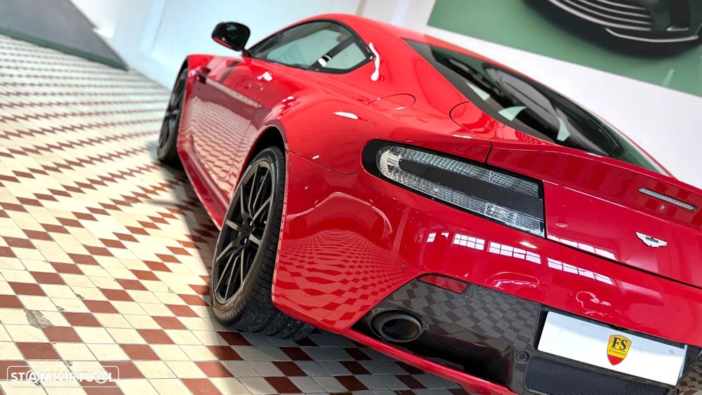 Aston Martin Vantage Coupe V12 S Sportshift 3 - 6