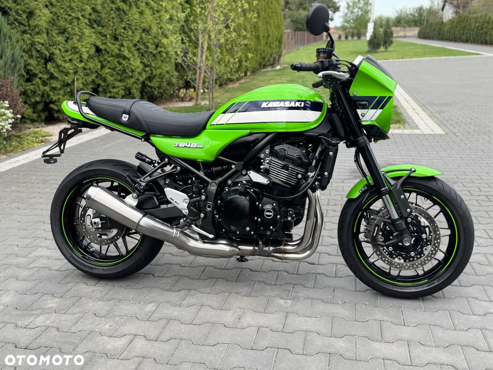 Kawasaki Z 900 RS - 1