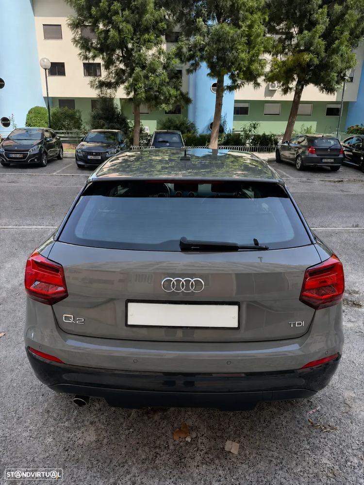 Audi Q2 1.6 TDI S tronic design - 11
