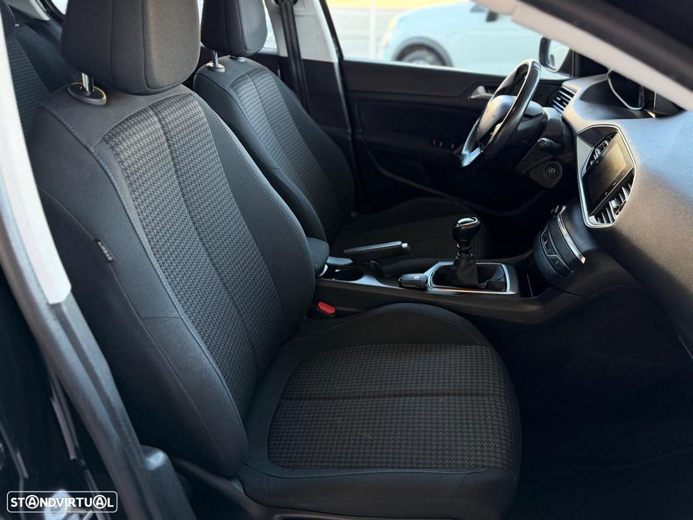 Peugeot 308 1.5 BlueHDi Style - 19