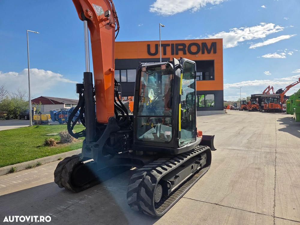 Hitachi ZX85, 2022, 3.177h, LAMA NIVELARE, senile CAUCIUC NOI, CUPLA RAPIDA HIDRAULICA+3 cupe noi, adanc sapare 5m, latimie 2,2m, inst picon pe brate, inst rotire pe brate, Aer condi, Antifurt, Computer in lb romana, leasing 4 ani-PROMOTIE 62.900 EUR+Tva - 32