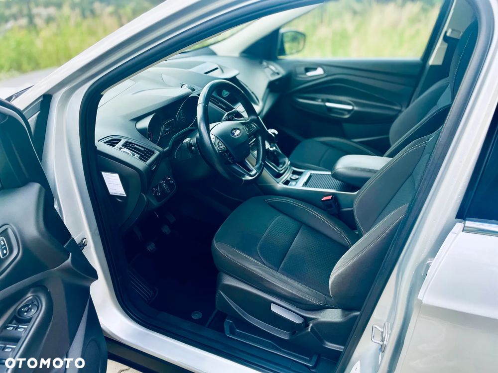 Ford Kuga 1.5 EcoBoost FWD Titanium ASS - 12