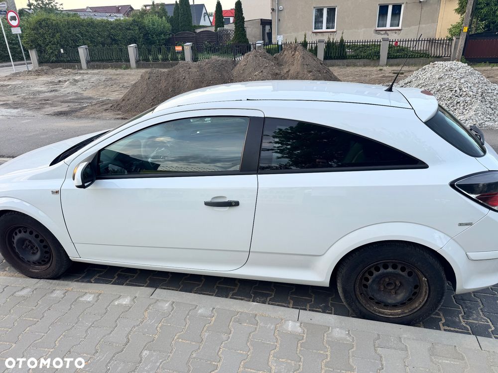 Opel Astra 1.4 Enjoy - 12