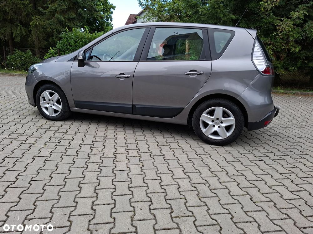 Renault Scenic 1.6 16V TomTom Edition - 7