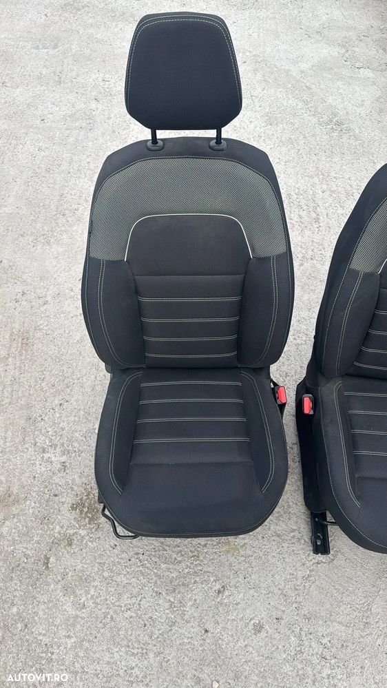 SCAUNE INTERIOR DACIA JOGGER - 3