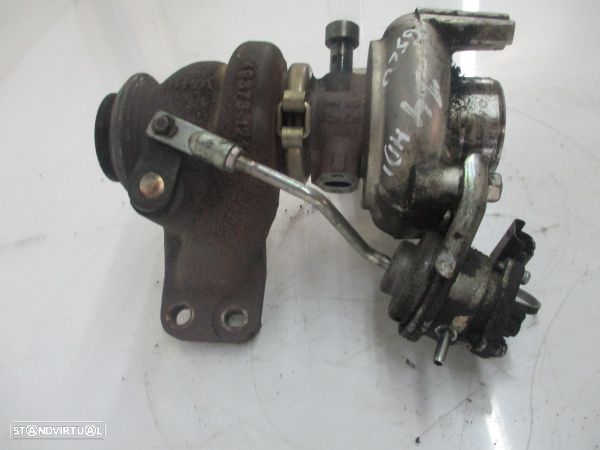 Turbo Ford Fiesta Vi (Cb1, Ccn) - 3