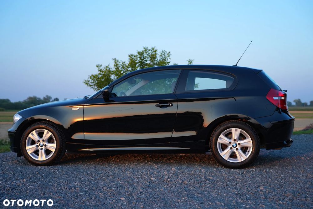 BMW Seria 1 116i - 3