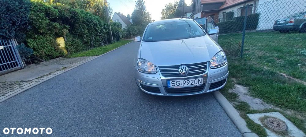 Volkswagen Golf 1.9 TDI DPF Comfortline DSG - 2