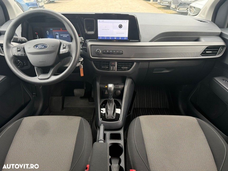 Ford Tourneo Courier - 20
