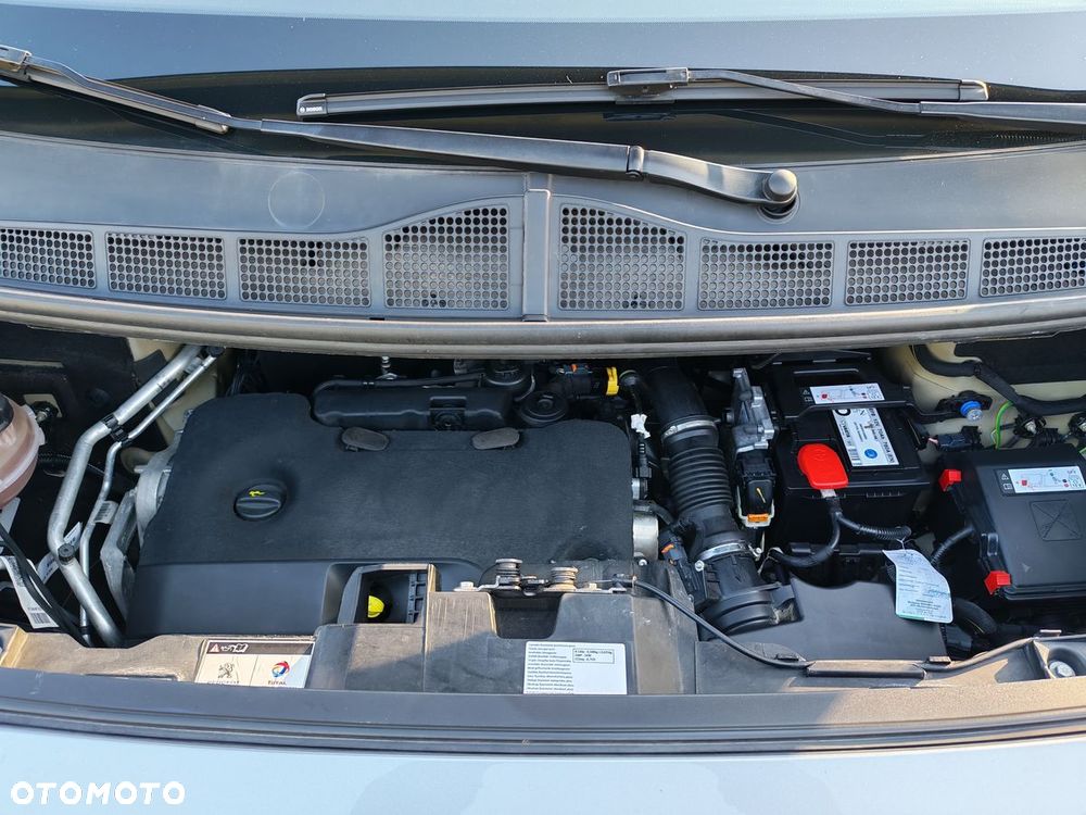 Peugeot Expert 2.0 L1 EAT8 - 32