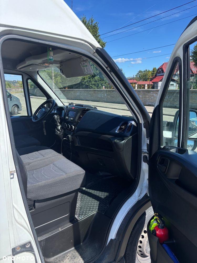 Iveco Daily - 8