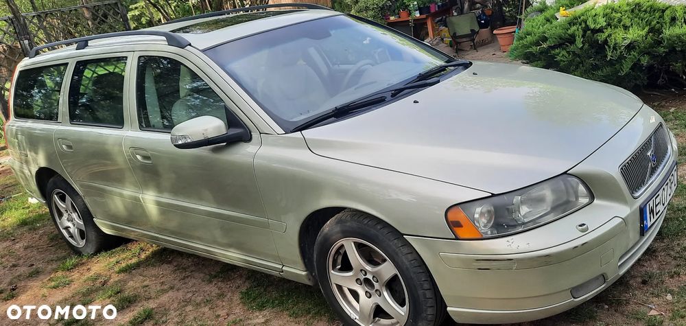 Volvo V70 D Edition - 4