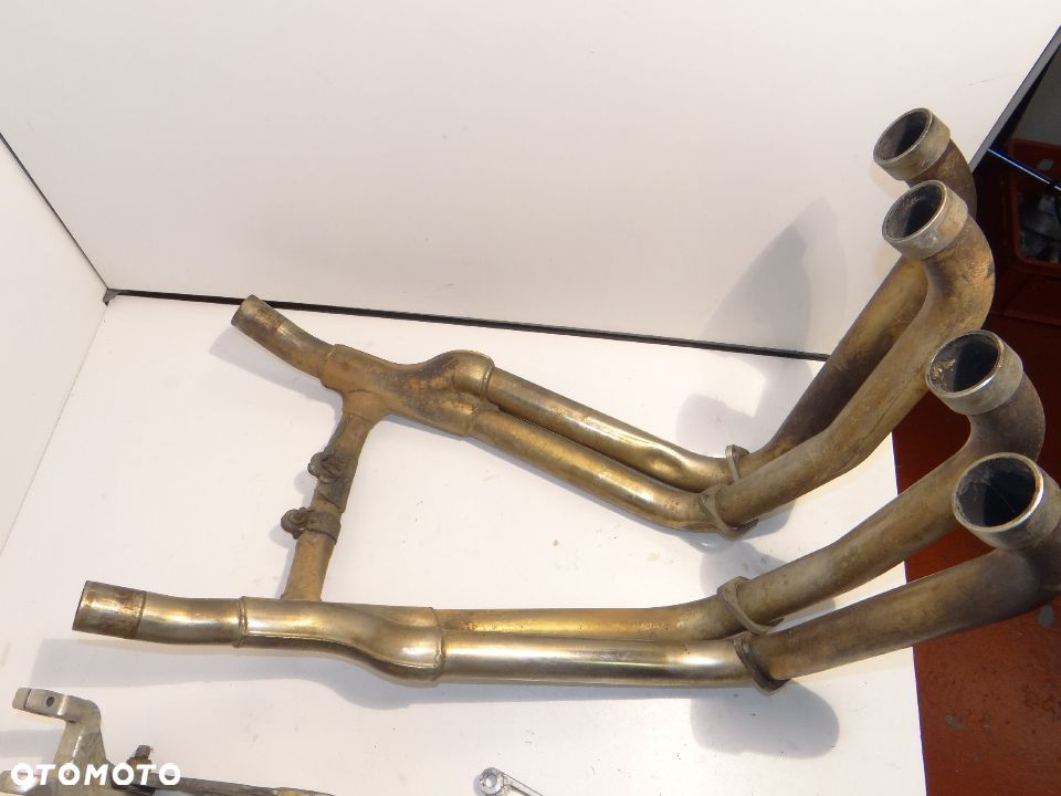 Triumph 1200 Trophy stelaż kolektor wydechowy mocowanie bagażnik amortyzator tył zacisk kluczyk wlew - 6