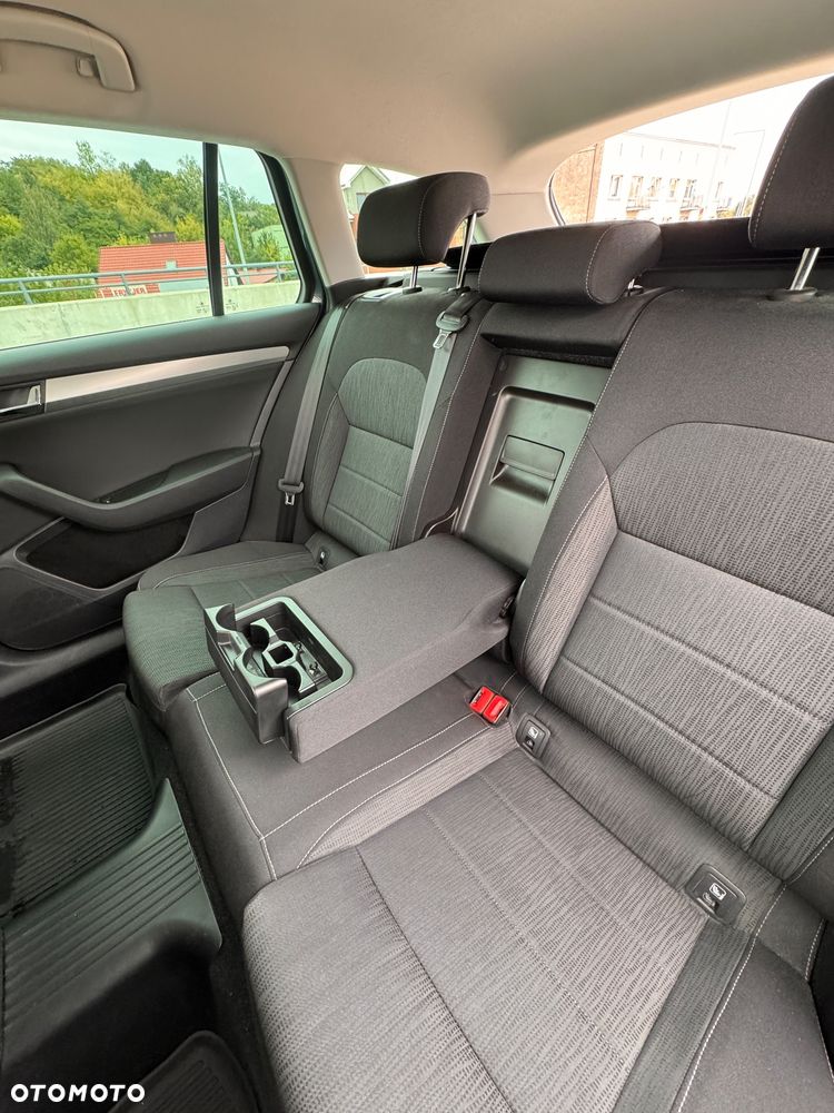 Skoda Superb 1.8 TSI Ambition - 14