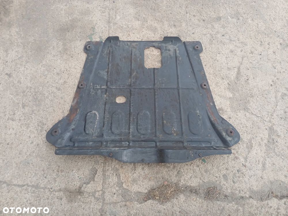 Obudowa oslona pod silnik dacia duster I lift 13-17r metalowa - 1