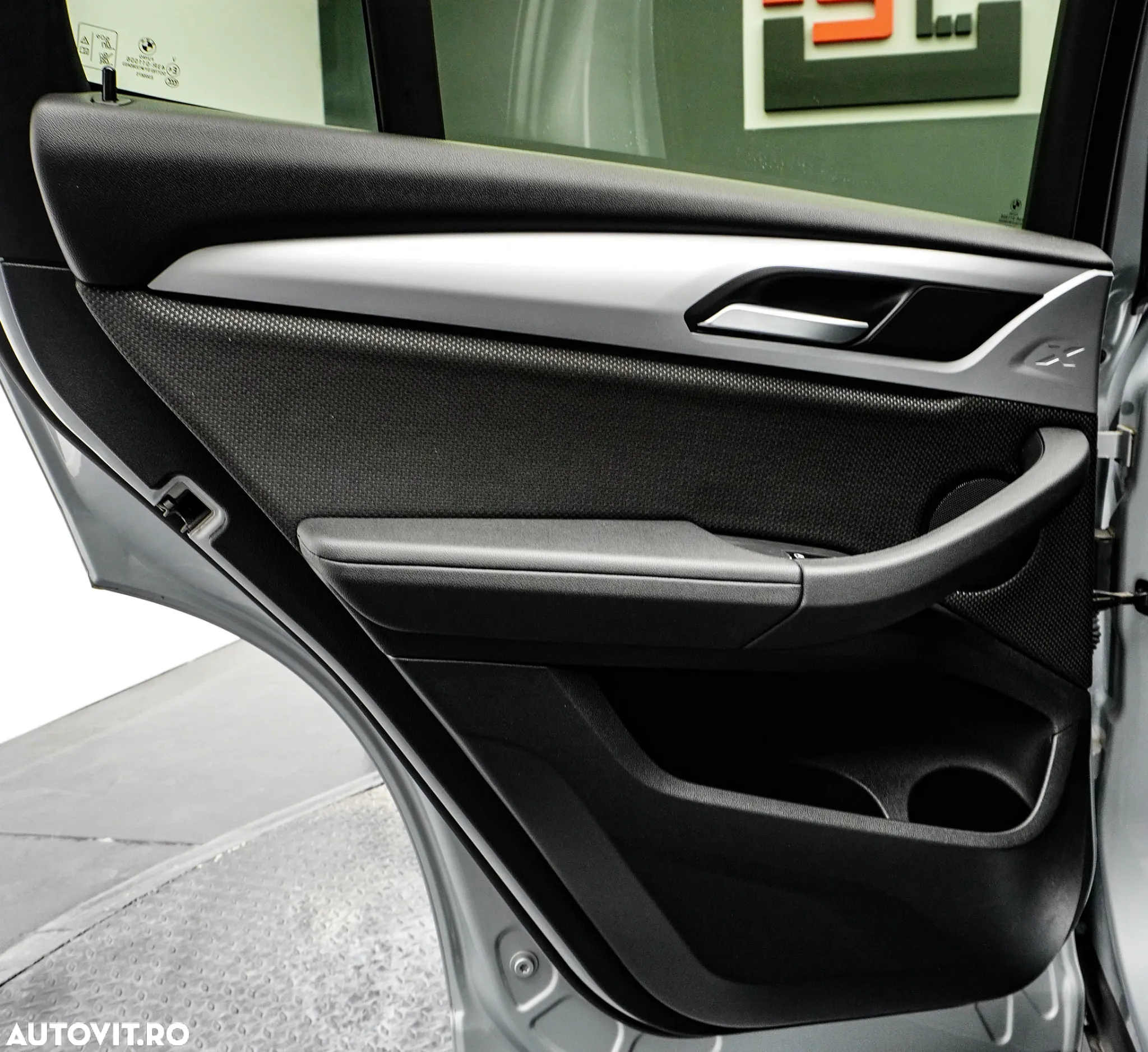 BMW X3 xDrive20d AT Advantage - 27
