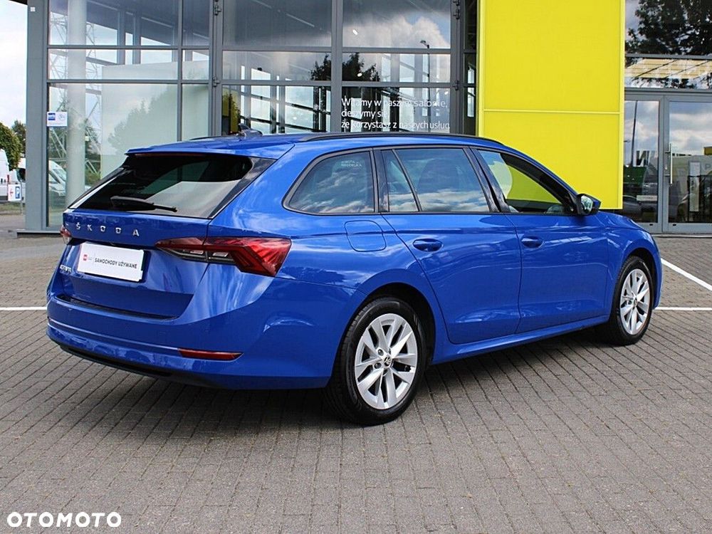 Skoda Octavia 2.0 TDI Ambition DSG - 6