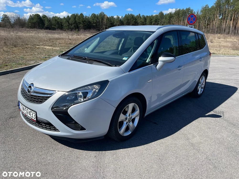 Opel Zafira - 16