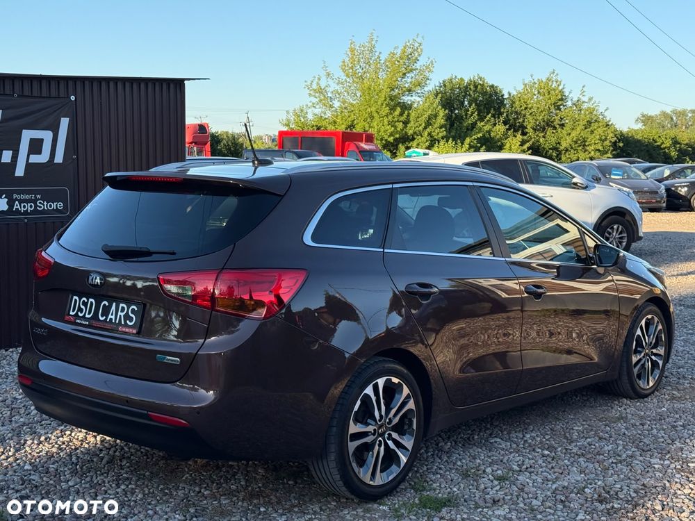 Kia Ceed 1.6 CRDi 128 Platinum Edition - 8
