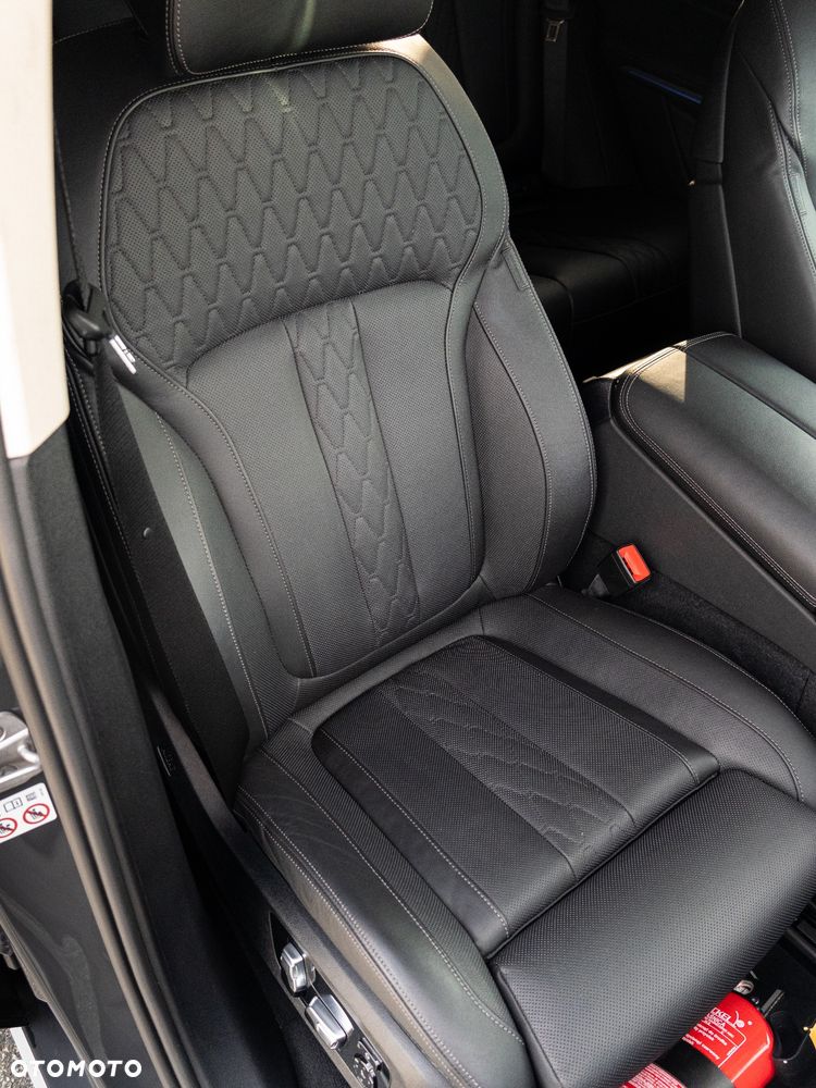 BMW X5 - 16