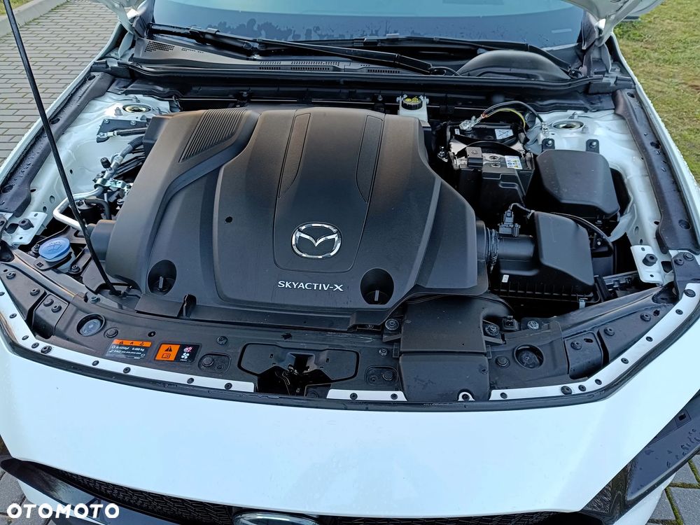 Mazda 3 e-SKYACTIV-X AWD 186 M HYBRID EXCLUSIVE-LINE - 22