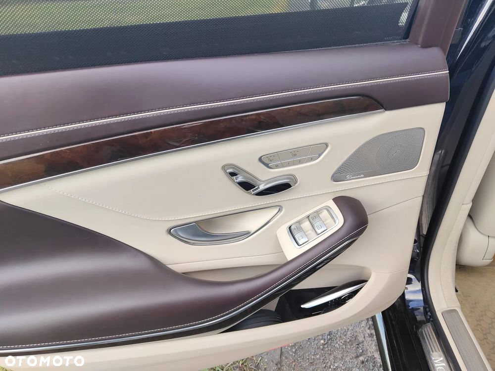Mercedes-Benz Klasa S 560 4-Matic L 9G-TRONIC - 26