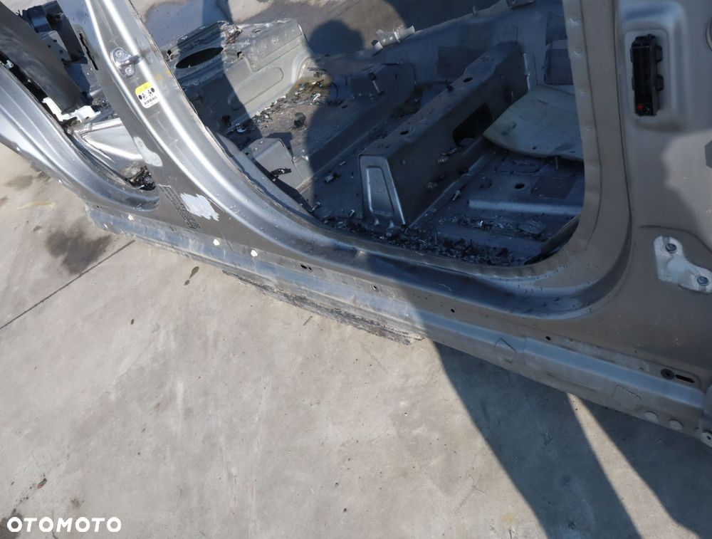 ĆWIARTKA PRAWY PRZÓD PODŁUŻNICA LAND ROVER RANGE ROVER SPORT II LIFT 1BN - 3