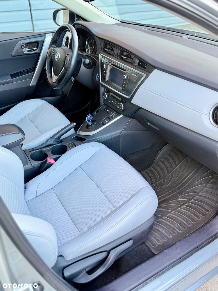 Toyota Auris 1.8 VVT-i Automatik Executive - 17