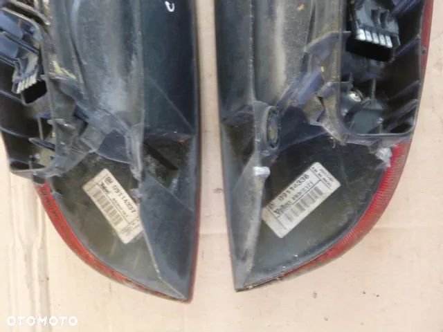 LAMPA LEWY TYŁ PRAWY TYŁ OPEL CORSA C KPL - 17