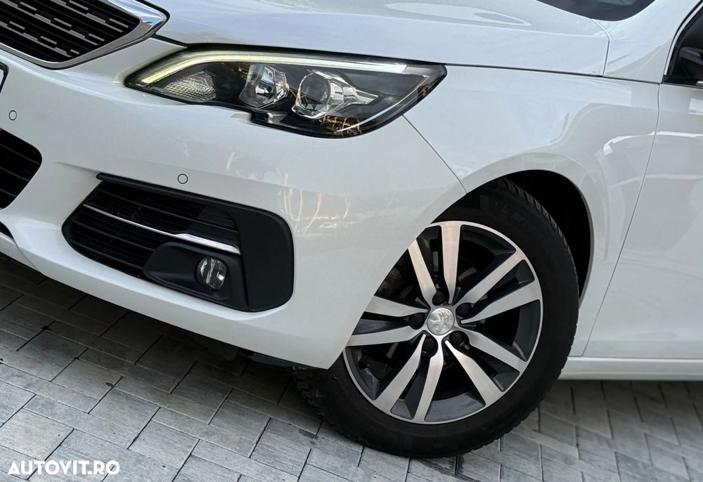 Peugeot 308 PureTech 110 Stop & Start Allure - 8