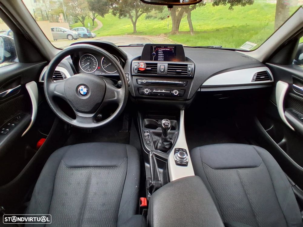 BMW 116 d EDynamics Line Urban - 18