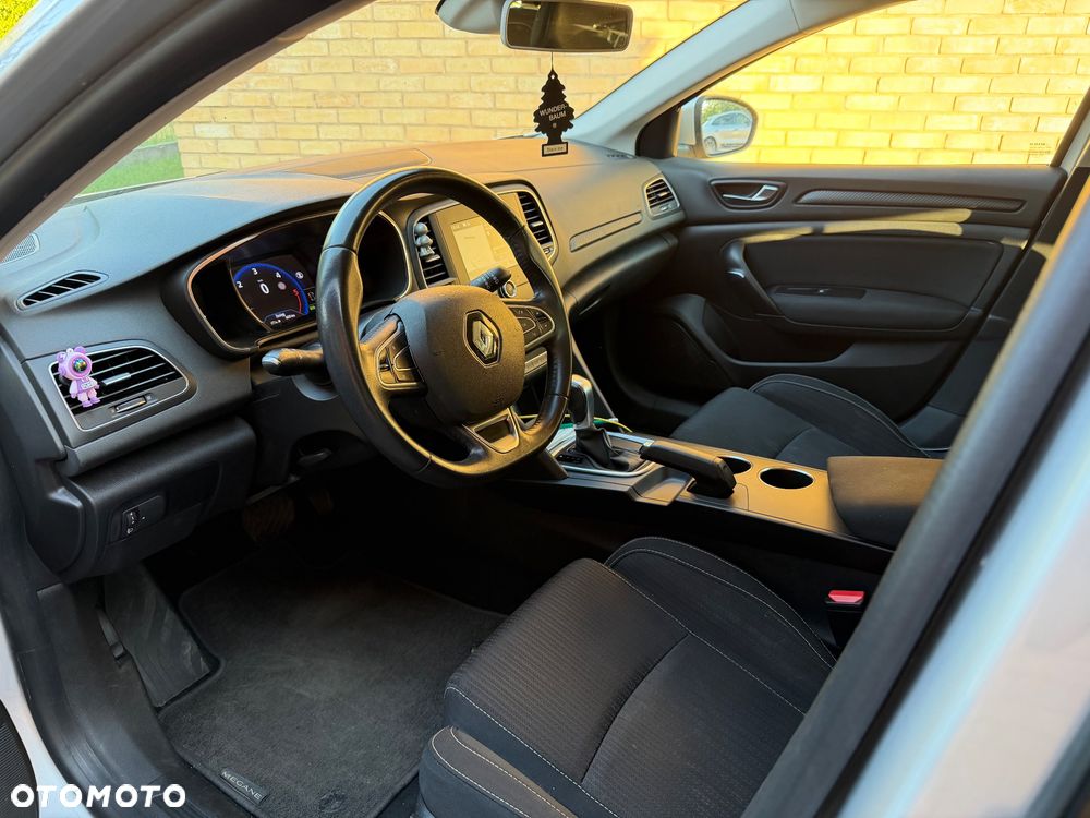 Renault Megane 1.5 dCi Zen EDC - 12