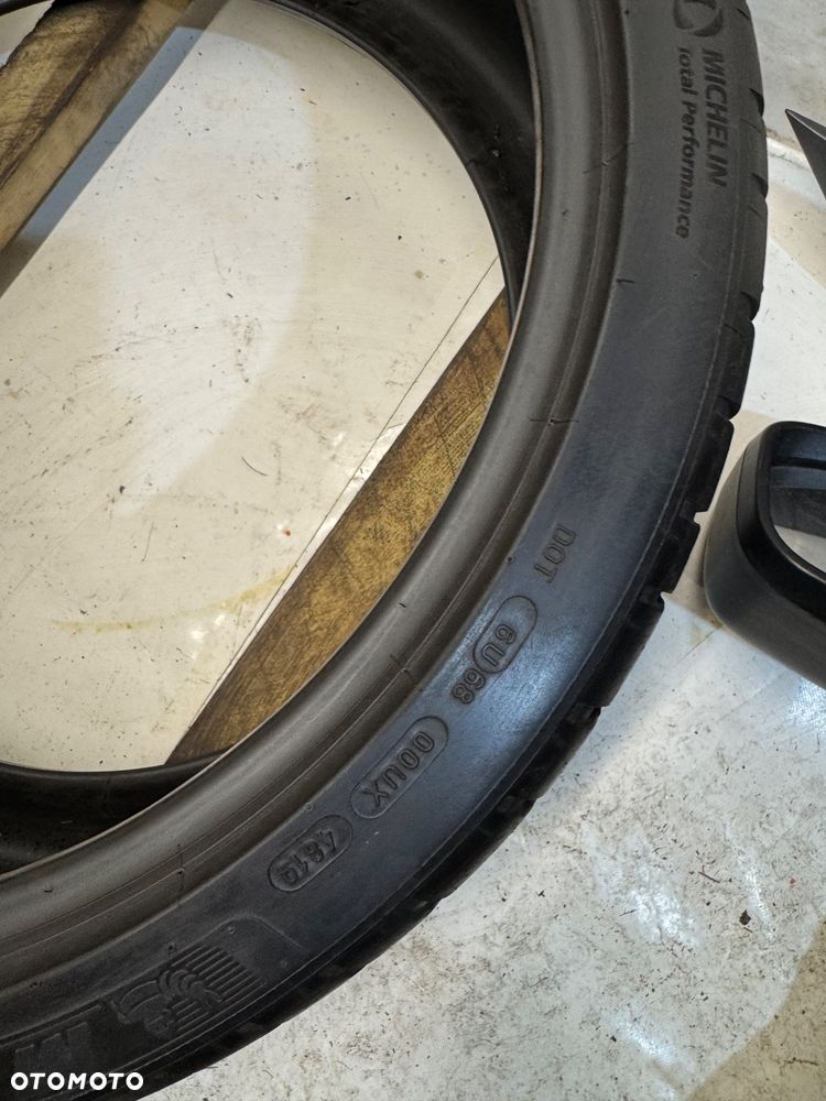 G-3120 245/35R20 95Y MICHELIN PILOT SPORT 4S - 5