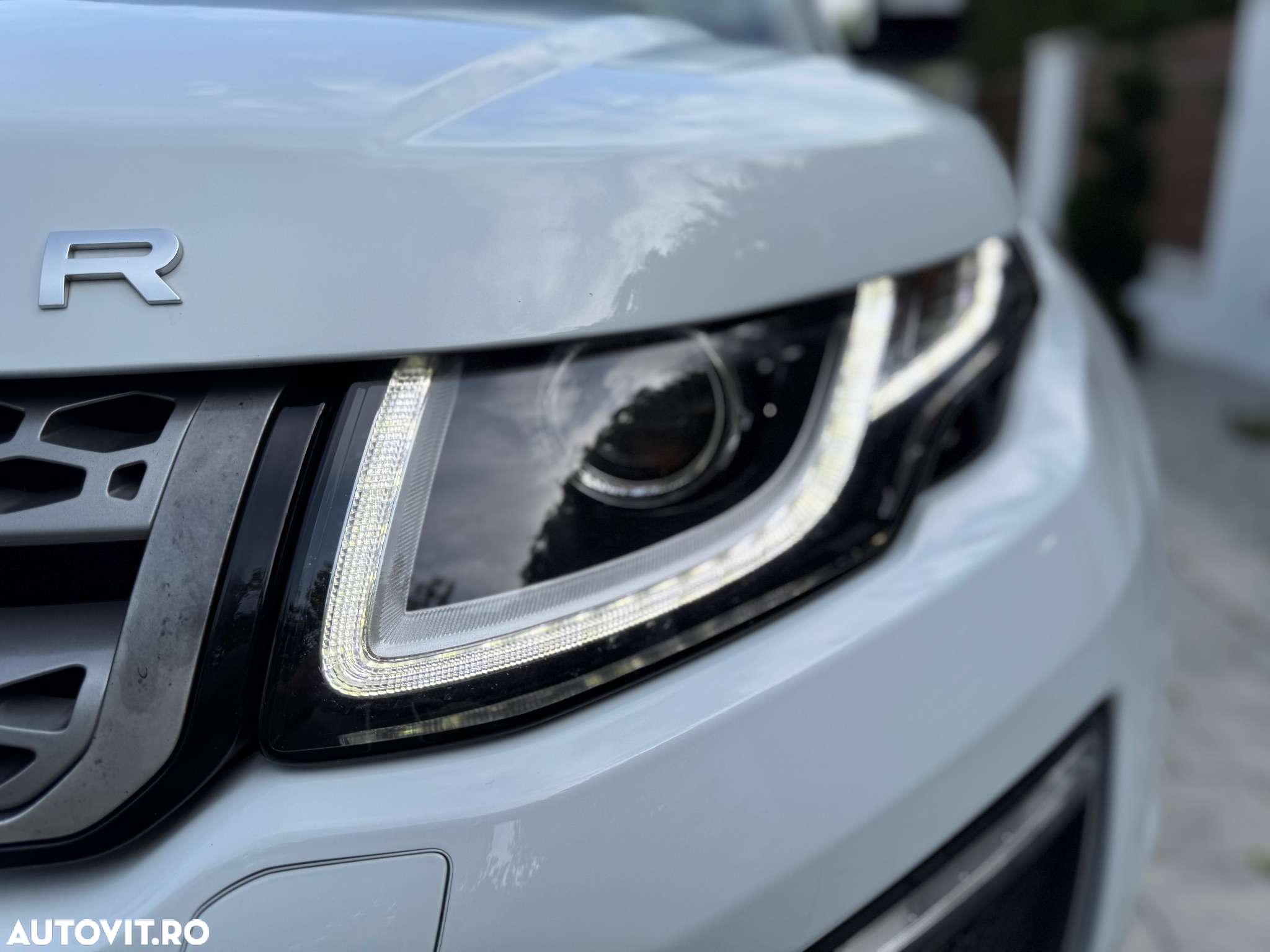 Land Rover Range Rover Evoque 2.0 D180 R-Dynamic HSE - 19