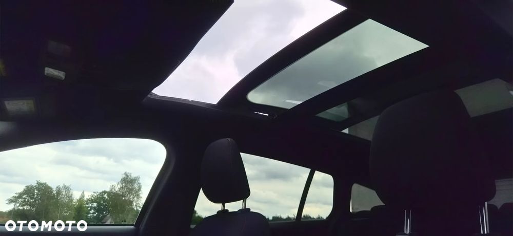 Ford Focus 2.0 EcoBlue STart-Stopp-System ST-LINE - 38